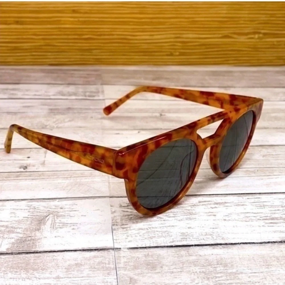 Komono Tortoise Shell Sunglasses Dreyfuss Caramel Demi brown orange NEW NWT